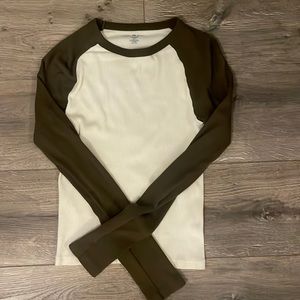 Brandy Melville Long Sleeve